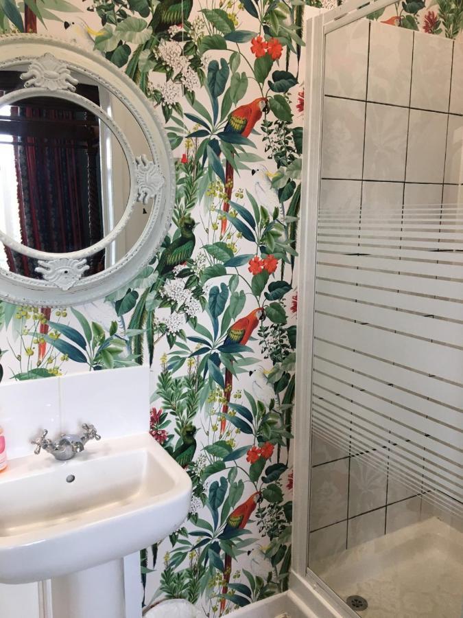 The Forester And Flower Bath Exterior photo